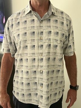 Tommy Bahama Short-Sleeve Button-Down in Cream and Blue Grid